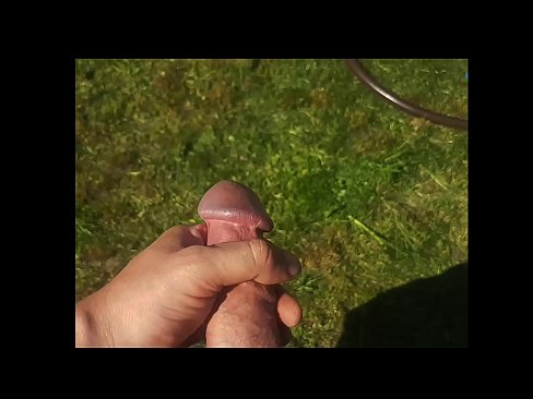 ❤️ Hot hottie si fa scopare la figa rosa e sborra con uno squirt in un giardino estivo ❤️❌ Porno vkal it.thebestfetishsites.ru ❌️❤